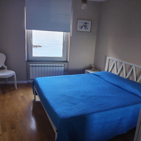 Casa Tabata Fronte Mare Apartment Genoa Bagian luar foto