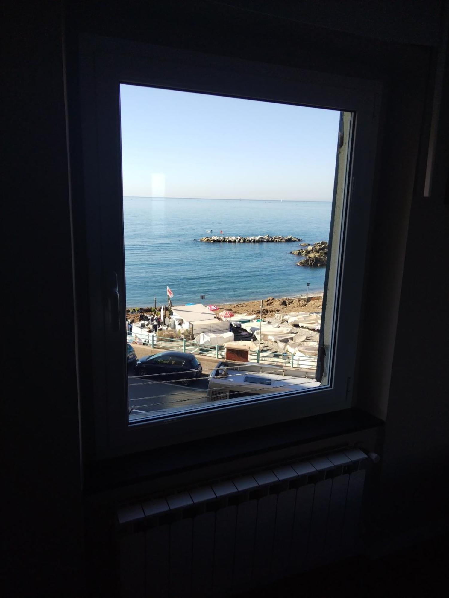 Casa Tabata Fronte Mare Apartment Genoa Bagian luar foto